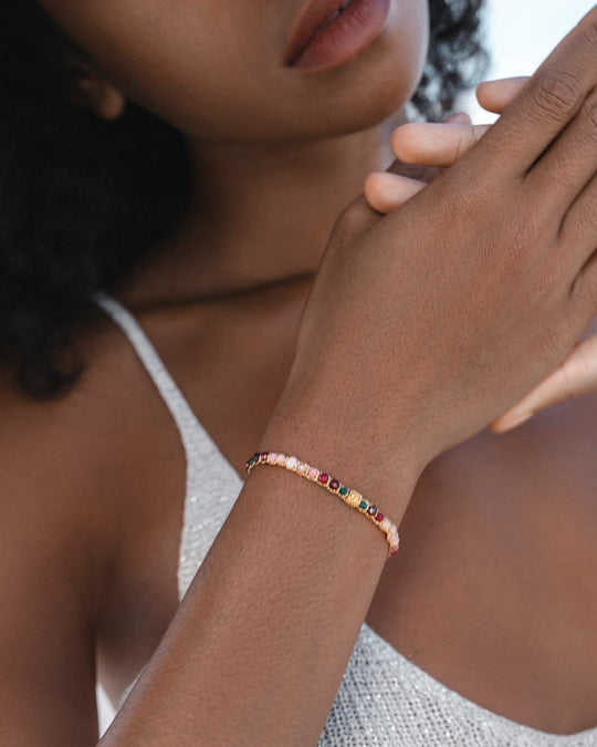 Long Distance Bracelets for Couples That Keep Our Emotionally Close