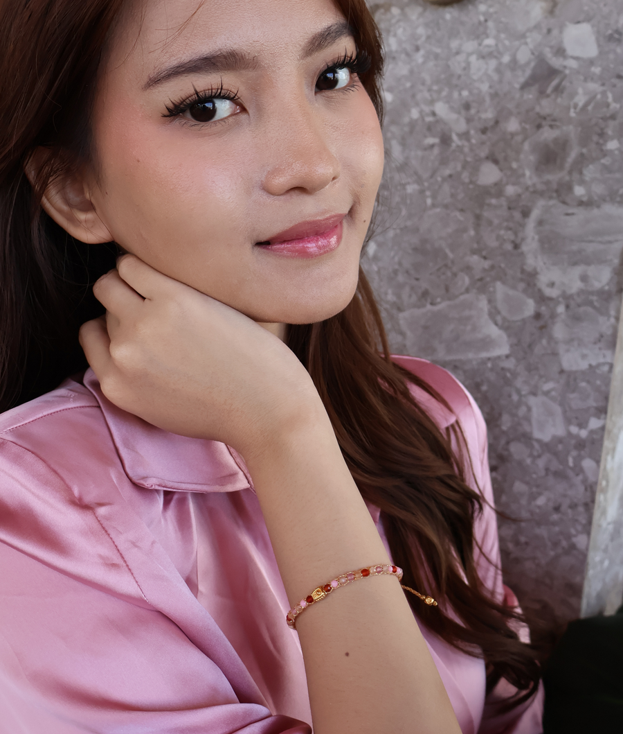 Loved Bracelet  | Gold