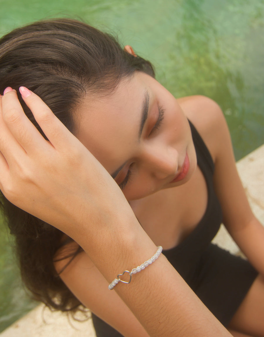 Moonstone Heart Bracelet | Silver