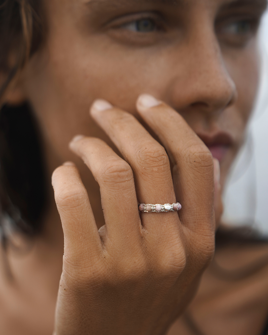 Cincin Rhodonite dari Argentina | Emas