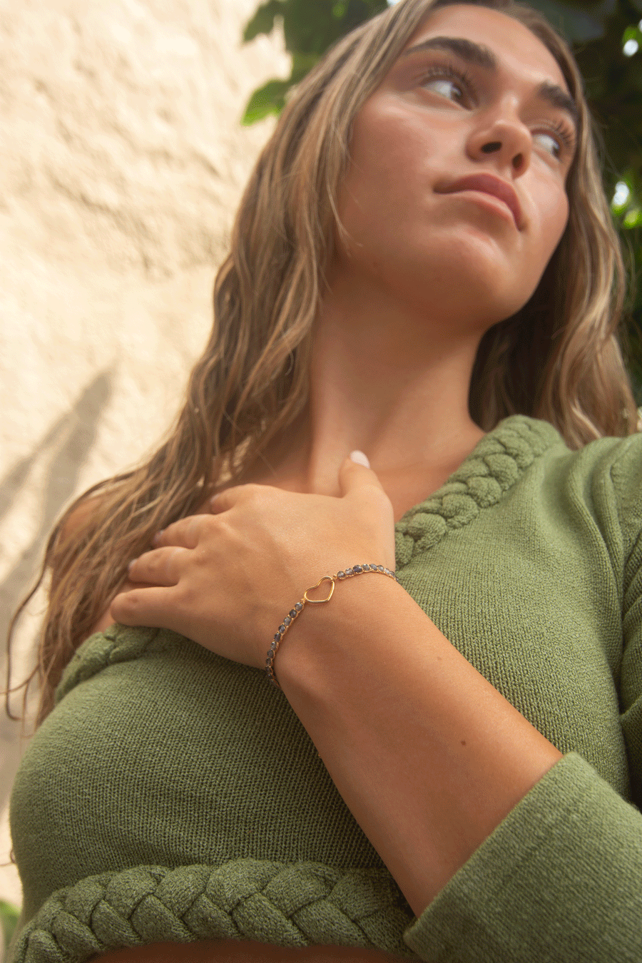 Dark Labradorite Heart Bracelet | Gold