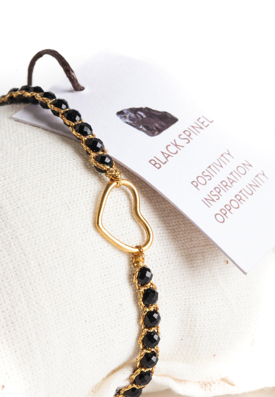 Black Spinel  Heart Bracelet | Gold