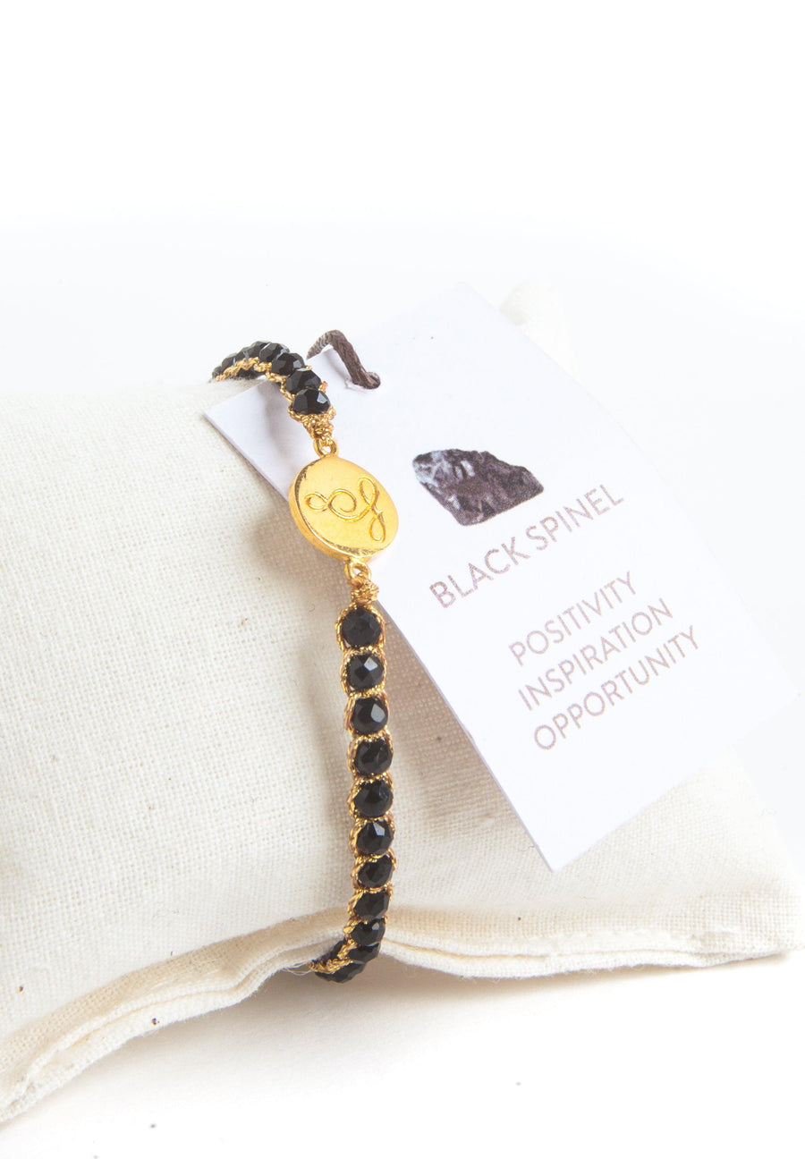 Lotus Black Spinel Bracelet | Gold